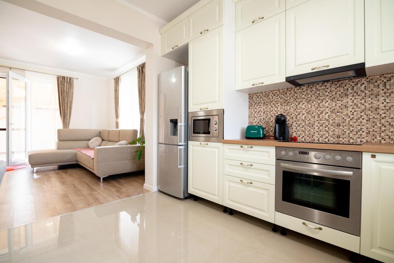 Casa De Langa Lac Орадеа Екстериор снимка